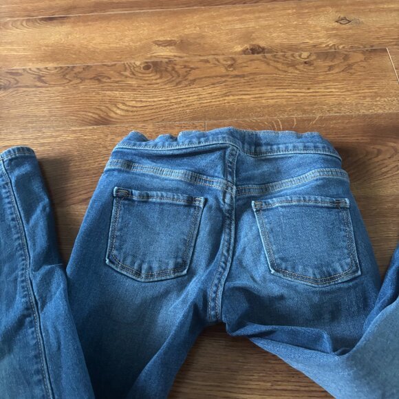 Old Navy Skinny built-in tough pull up jeans in size M (8) - Picture 6 of 6